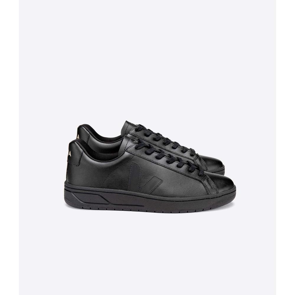 Black Men\'s Veja URCA CWL Sneakers | AU 315PJJ